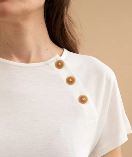 Camiseta basic botones